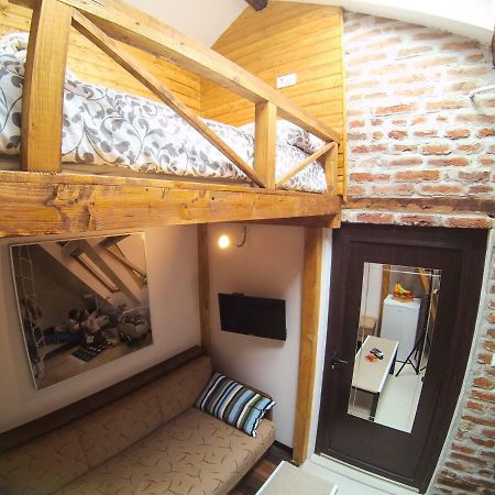 Vitosha Blvd - Attic Studio Sofia Extérieur photo